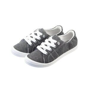 Grey slip-on canvas sneakers.
